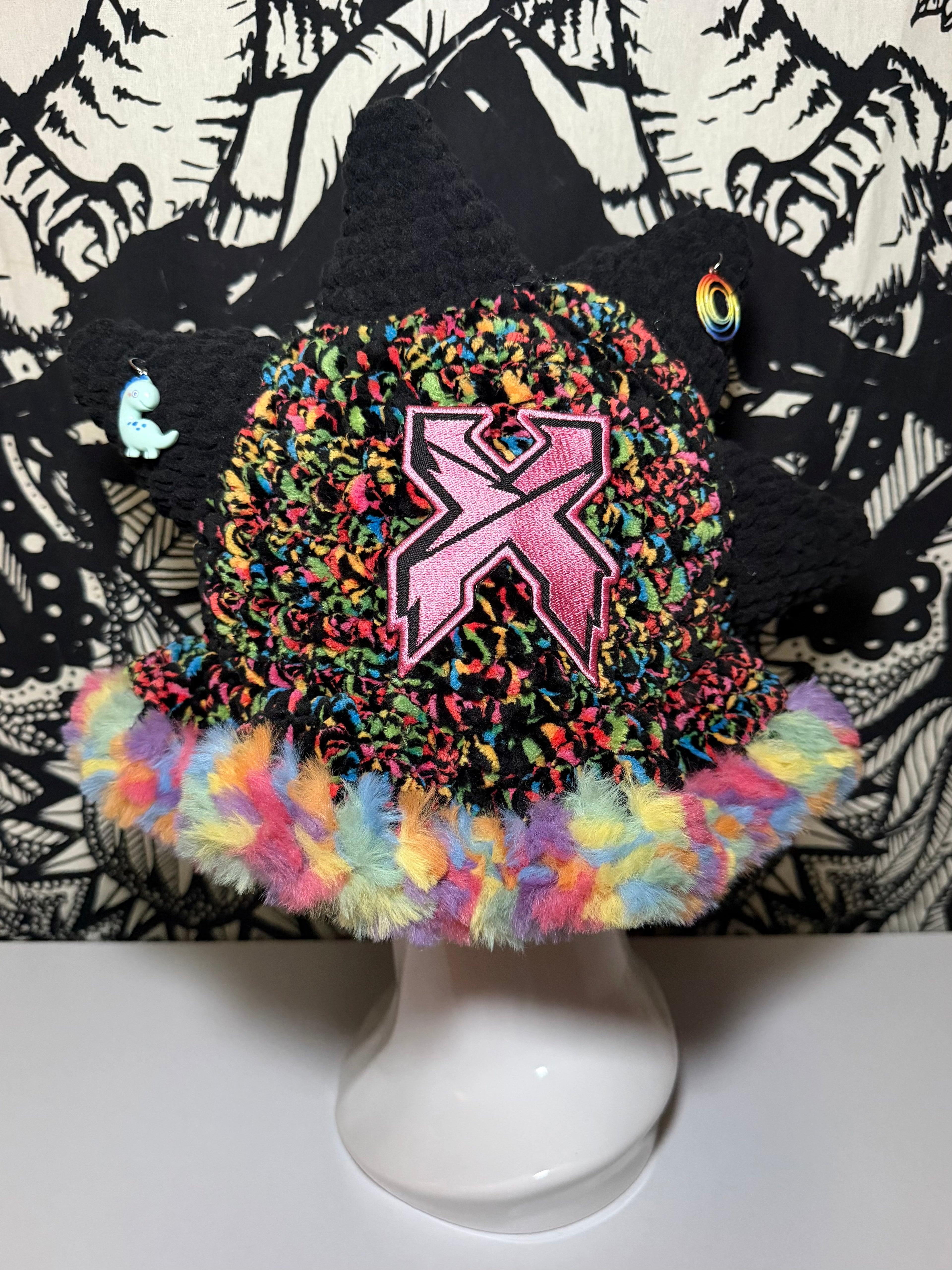 Black Rainbow LL/X Dino Hat