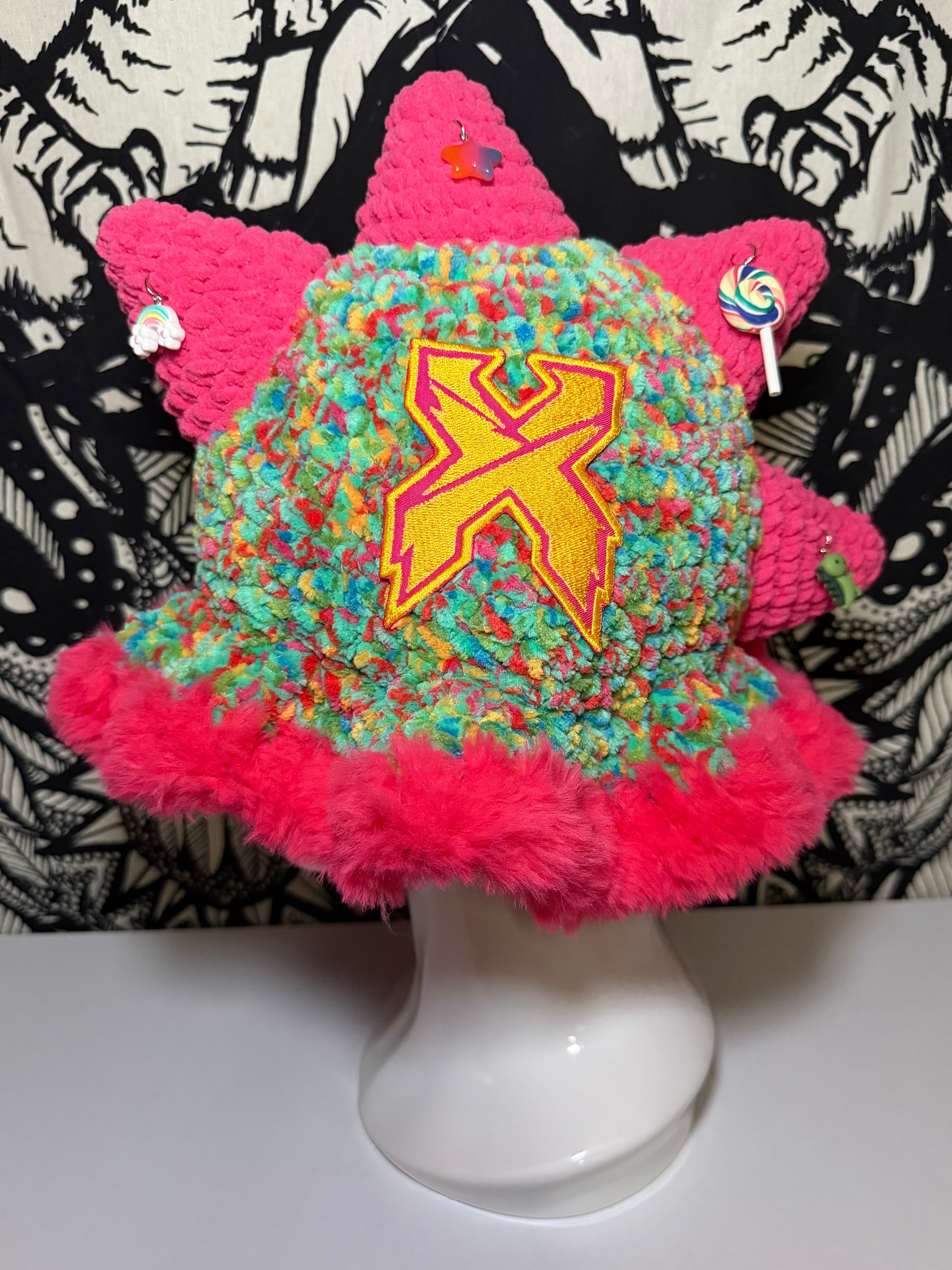 Pink Hottie LL/X Dino Hat