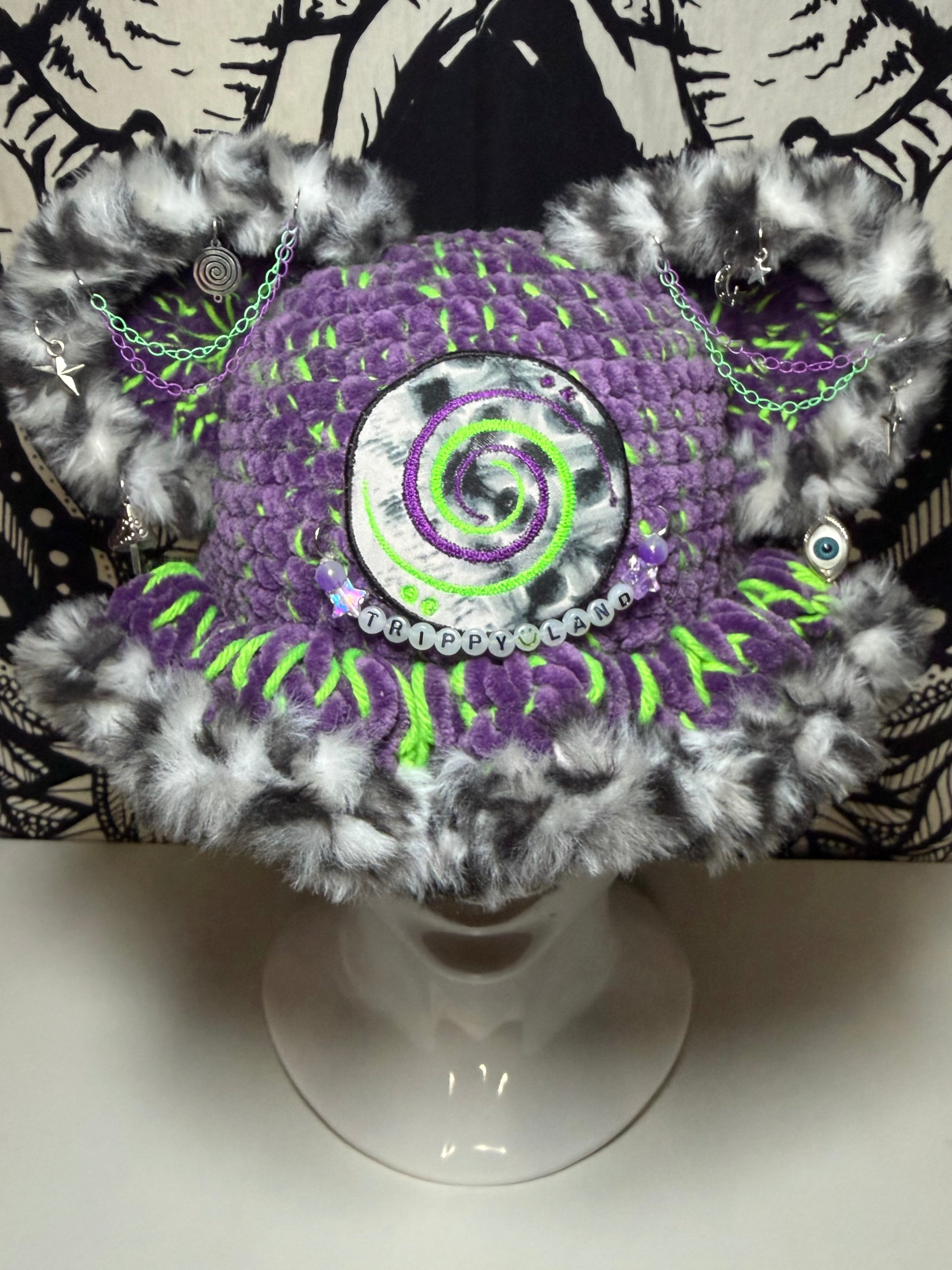 Mersiv Trippy Land Hat