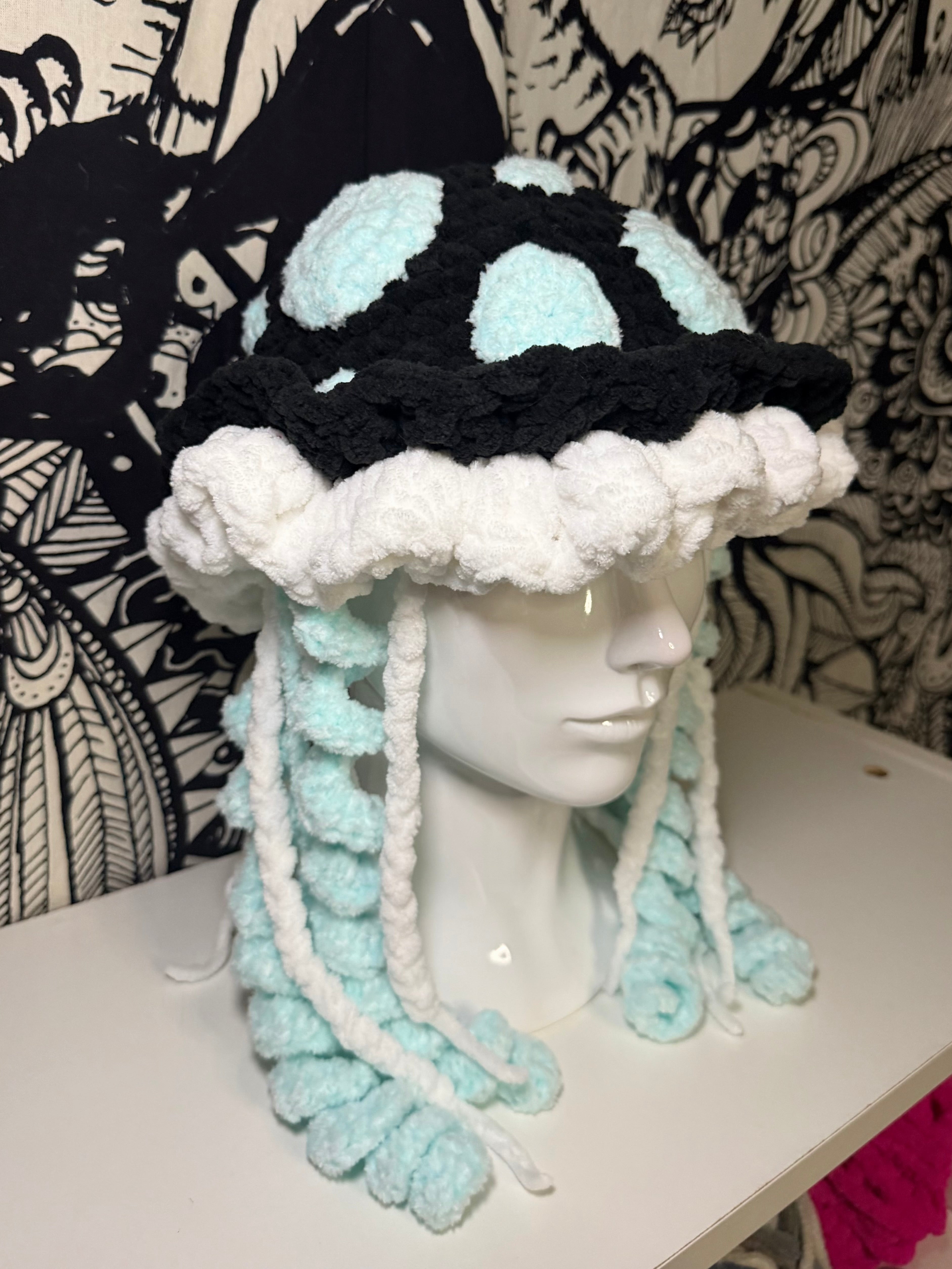 Glow in the Dark Mushy Jelly Hat