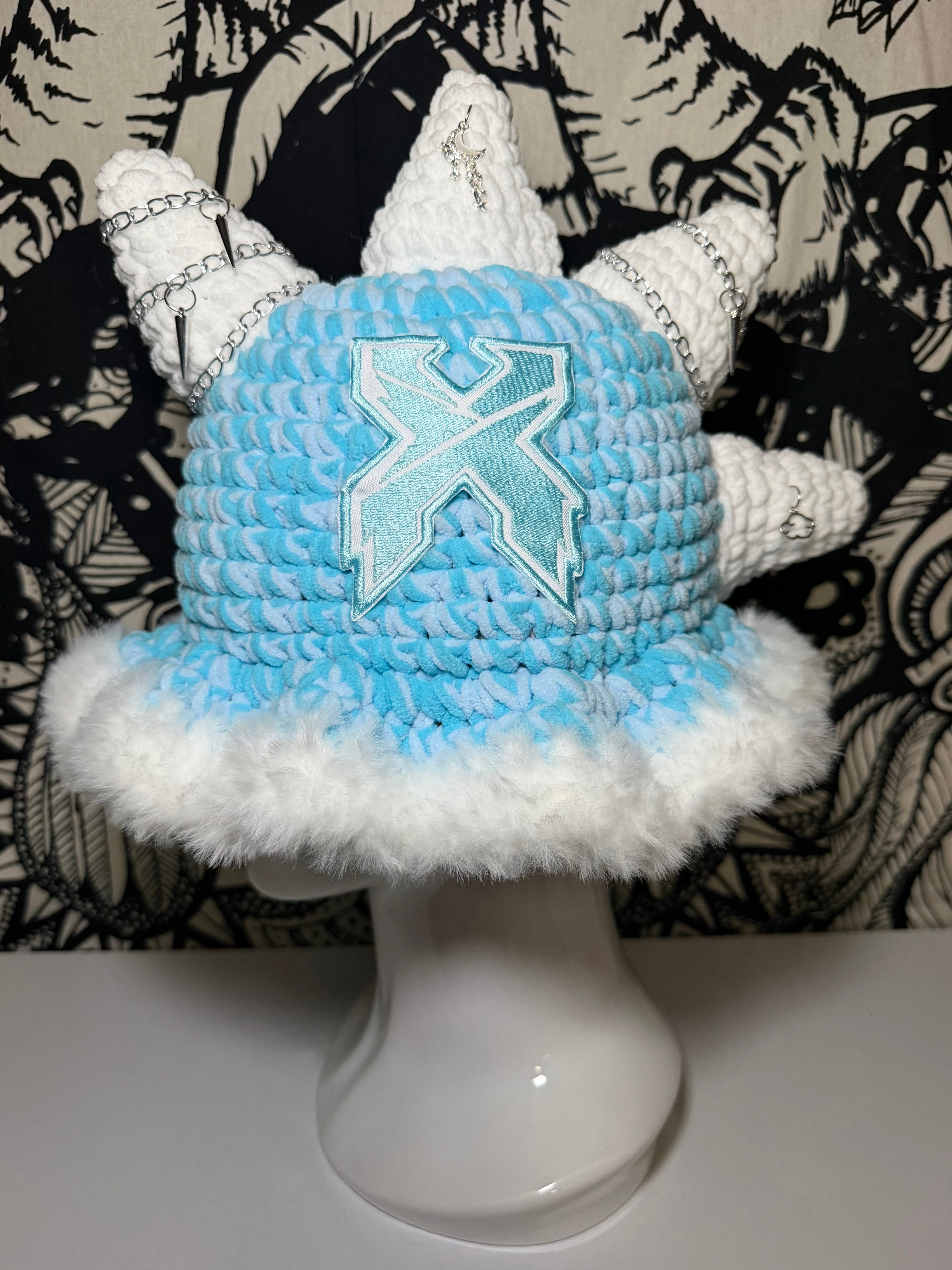 Ice Blue LL/X Dino Hat