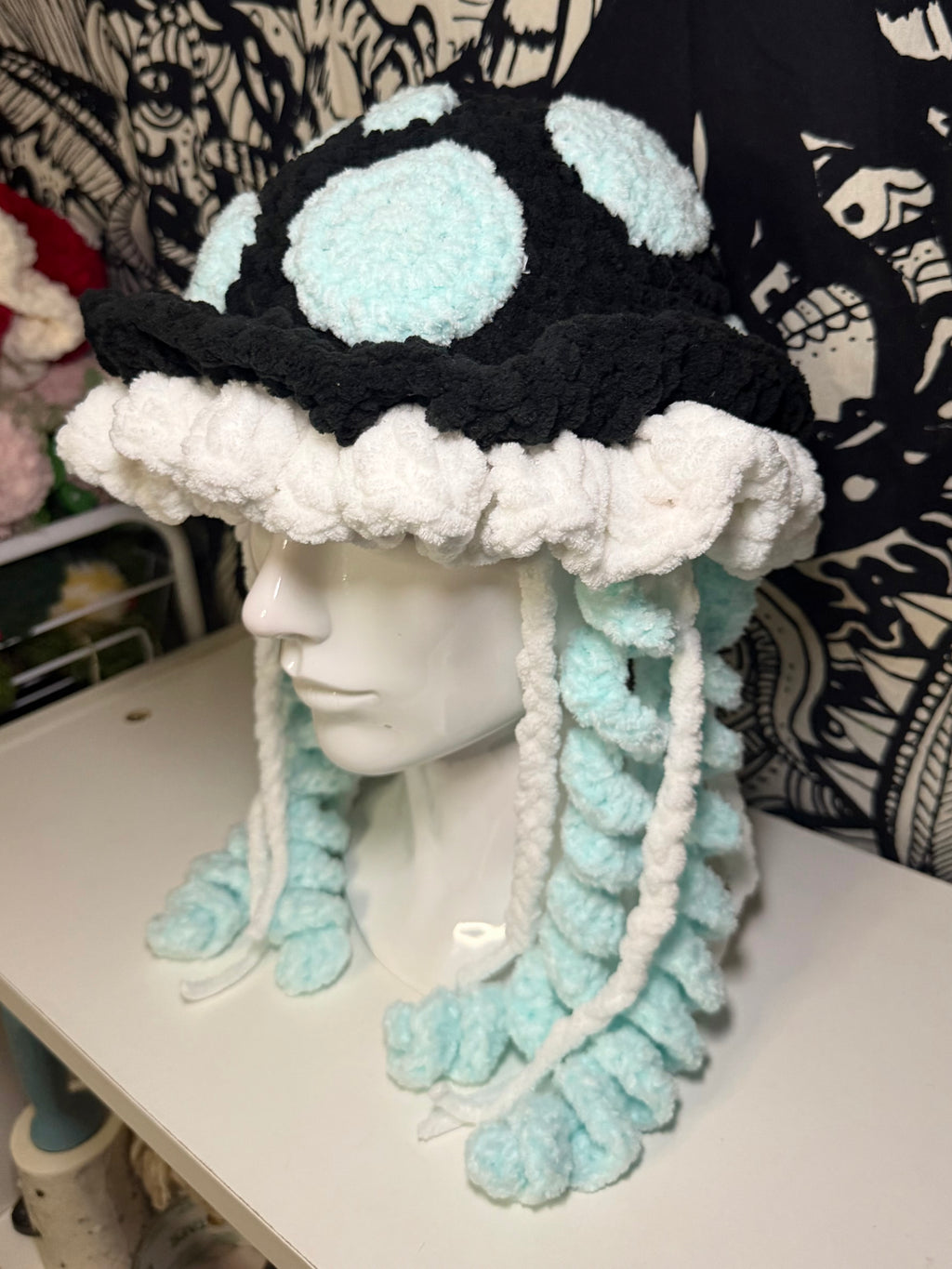 Glow in the Dark Mushy Jelly Hat