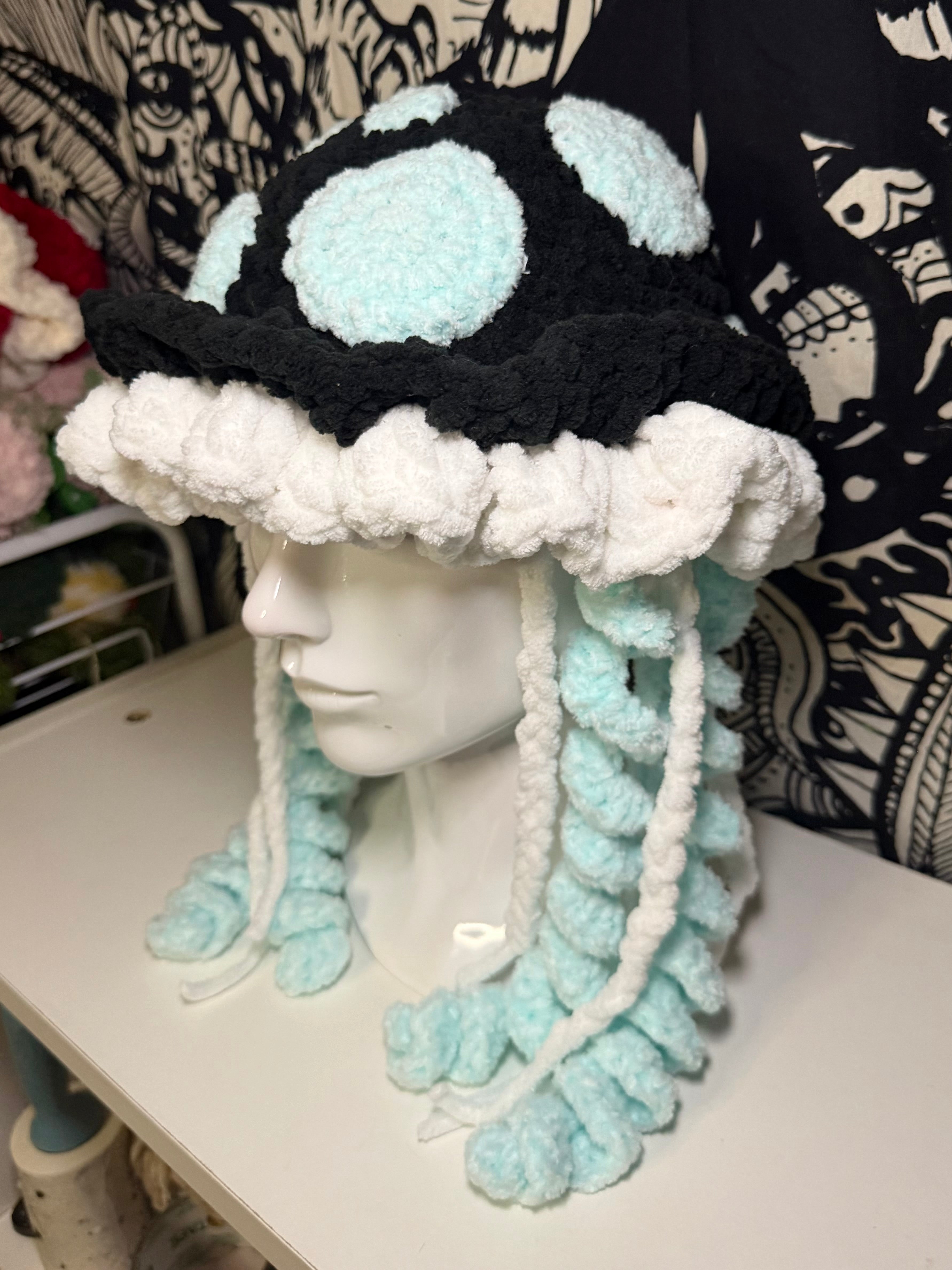 Glow in the Dark Mushy Jelly Hat