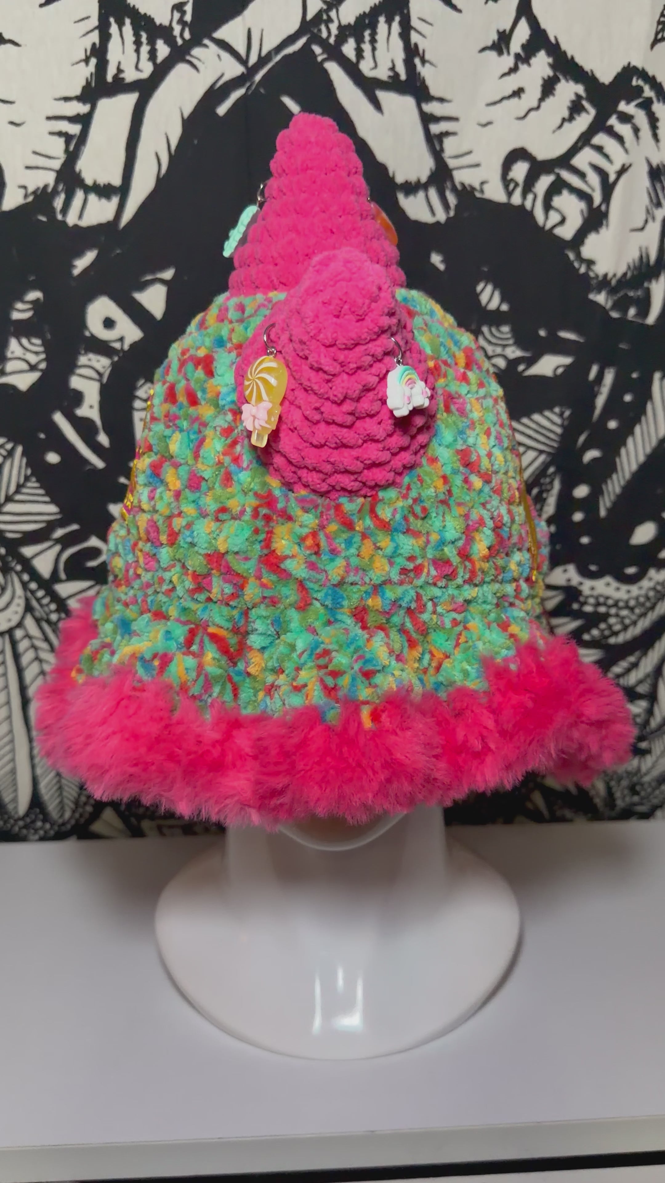 Pink Hottie LL/X Dino Hat