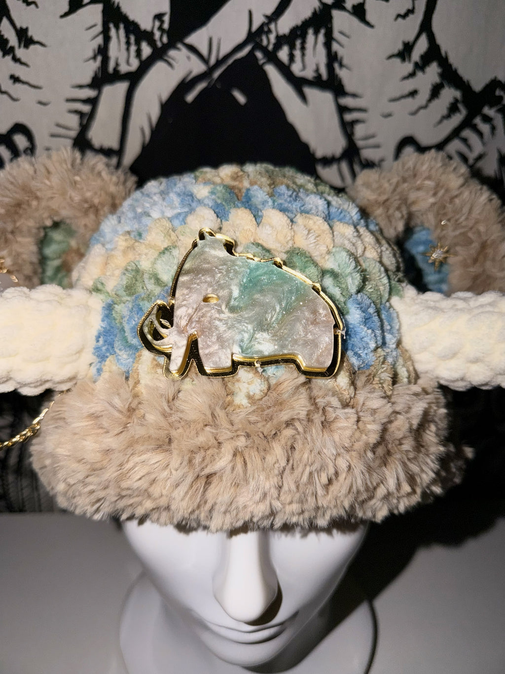 Wooli Horned Beanie w/Tan fur